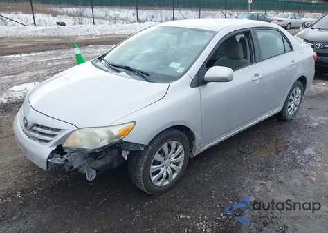 2013 Toyota Corolla Le z USA, uszkodzony, nr VIN 2T1BU4EE9DC024091